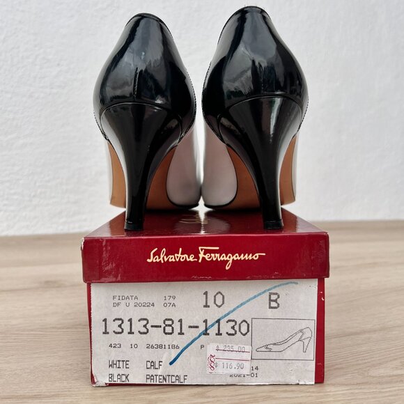 Vintage 80s Salvatore Ferragamo Spectator Pumps WITH BOX US 10 / Literary Chic - Picture 5 of 16